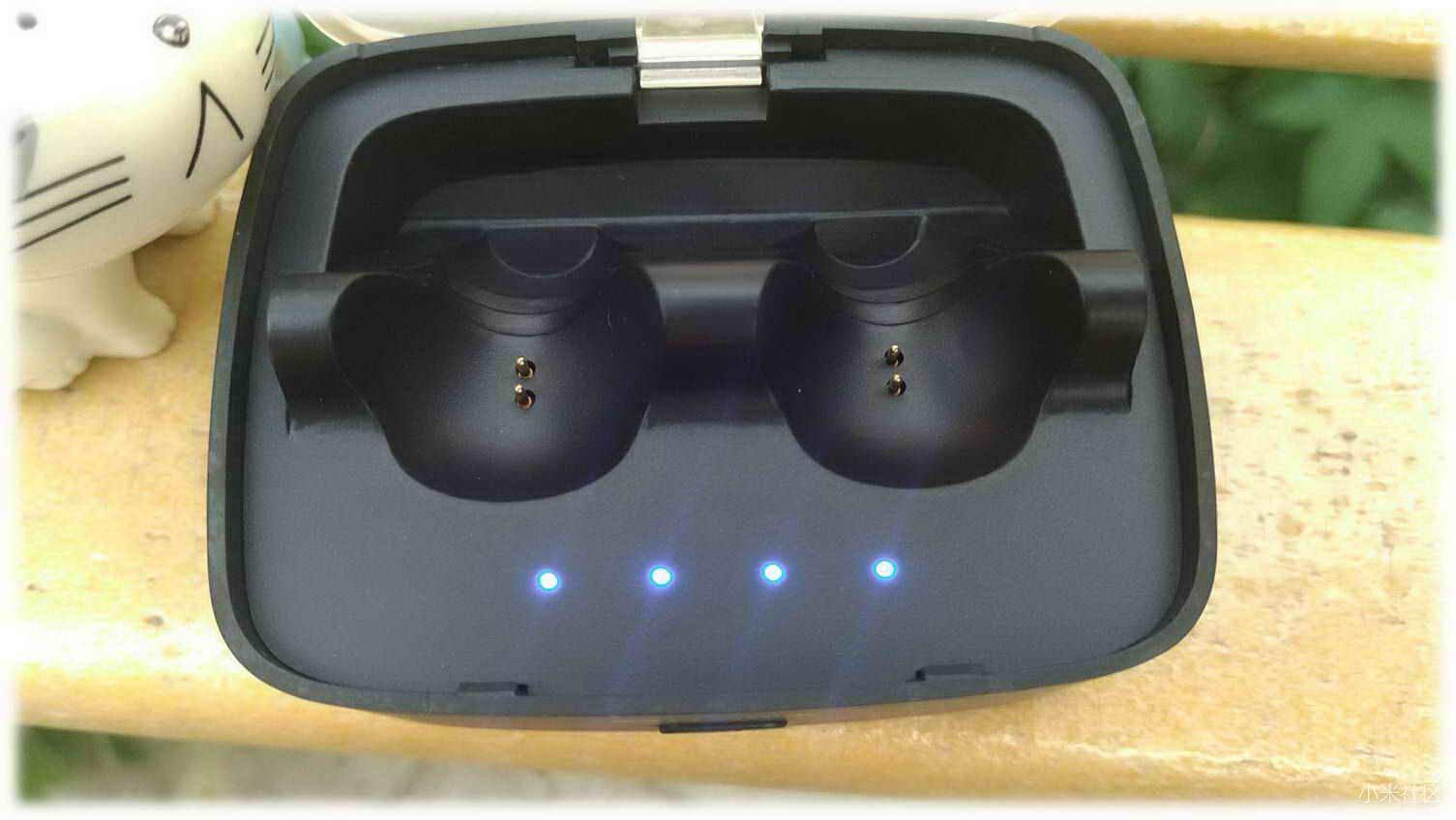 [原创评测]双声入耳尽享音品时尚大气的赛尔贝尔D900S