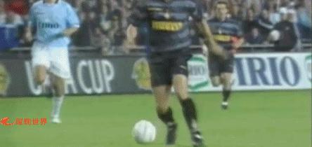 gif足坛十大读秒绝杀,世界足坛经典过人动作