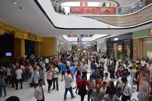 王健林万达成为世界性大品牌,王健林说万达开五十个商业中心