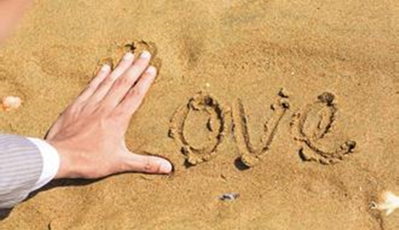 懂你的人不懂你的人不必解释图片,懂你的人不喜欢你