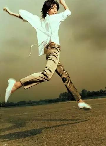 孙燕姿蔡健雅谁更有实力,孙燕姿唱歌实力