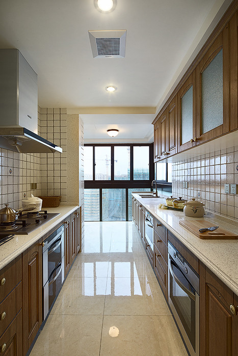 4房2厅2卫简约风格装修,160平方米房子装修美式轻奢