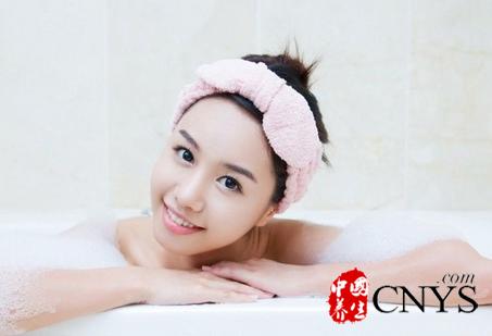 女人保养掌握9个美丽秘诀,女性想要皮肤嫩白这五个妙招