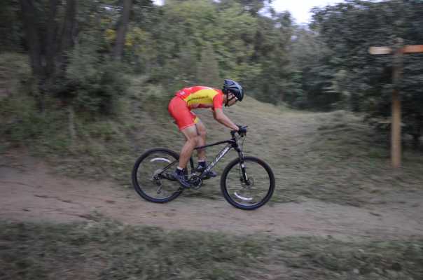 好骑的入门山地自行车测评,野兽自行车测评speedx