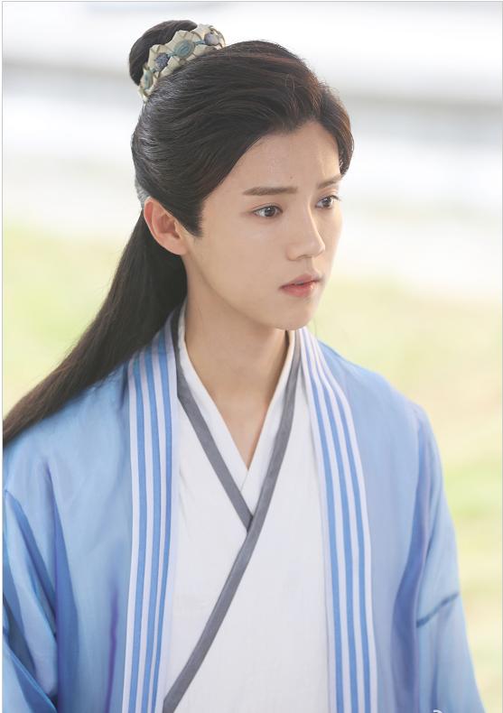 鹿晗为什么是京圈太子,鹿晗现在变成了什么样