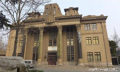 秋天来了我和爷爷奶奶逛公园,秋天八大关