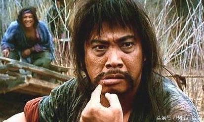 你特么要撸就去厕所撸啊!弄的我一身湿乎乎的