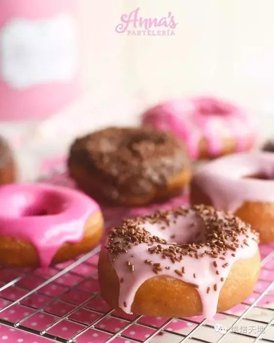 甜甜圈型食玩可以吃吗,甜甜圈形食玩能吃吗