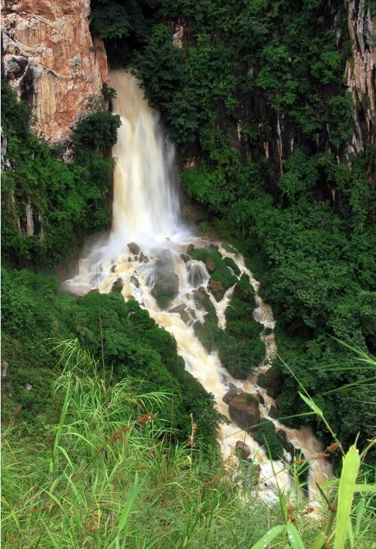 黄果树瀑布不同方位的景观,黄果树瀑布群中最好看的瀑布