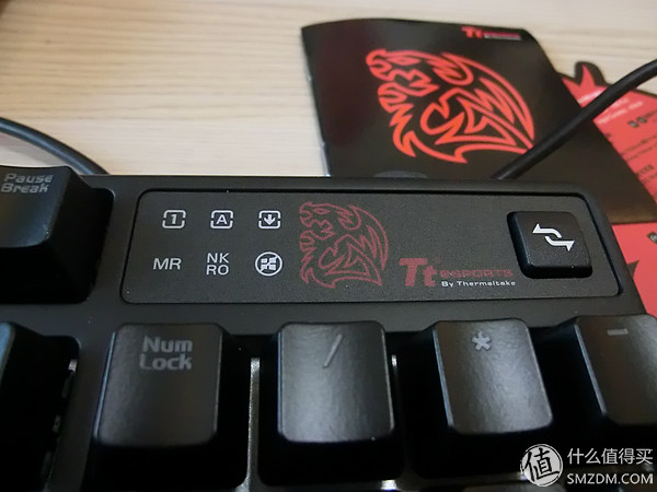 国产轴请继续努力!曜越TteSPORTS波塞冬ZRGB背光机械键盘评测