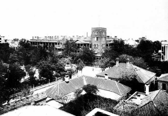 民国初年印度淘金者曾在天津创办一家大饭店，与利顺德分庭抗礼