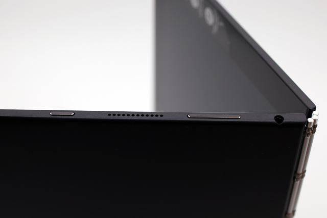 联想把30多年的笔记本键盘颠覆了,取消按键还能在上面画画