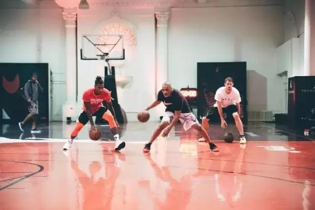 多方位无死角练习控球能力,学会这4个动作提升控球