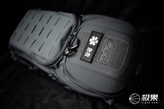 最牛的户外战术背包,好看又实用的军品背包