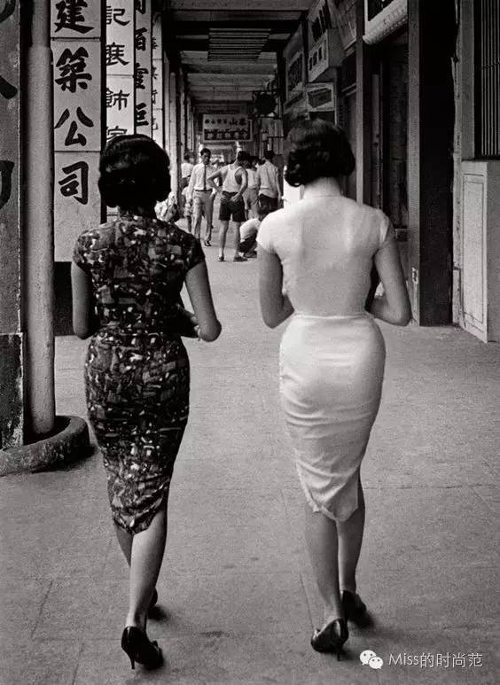 旗袍穿搭优雅气质方法,旗袍搭配起来也十分讲究