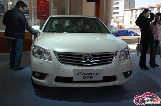 丰田凯美瑞六代汽车,丰田凯美瑞六代2.4v至尊版5万公里