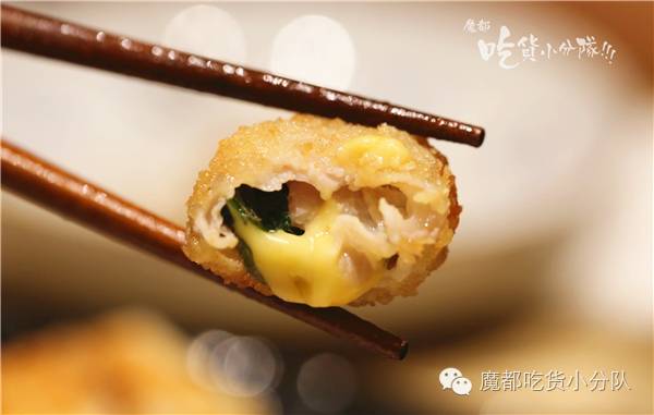 这家店进门要先鞠躬，招牌只在晚上有！