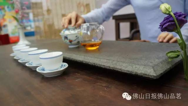 十种适合秋天喝的茶,夏末秋初喝茶喝什么茶最好