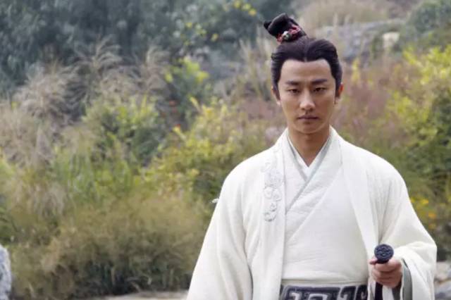 明星周榜他不仅是孙俪的初恋,还是杨幂的知己......