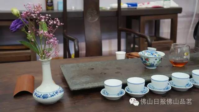 十种适合秋天喝的茶,夏末秋初喝茶喝什么茶最好