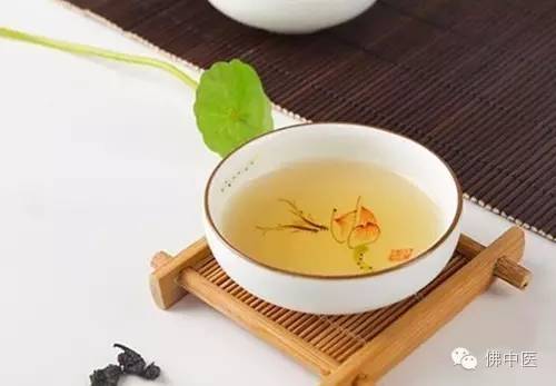 十种适合秋天喝的茶,夏末秋初喝茶喝什么茶最好