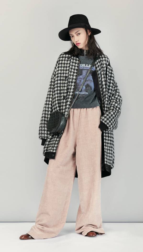 适合冬天的一衣多穿搭配,秋冬最实用必备的衣服款式