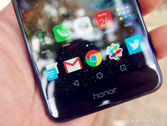 荣耀8测评王者荣耀,荣耀八测评