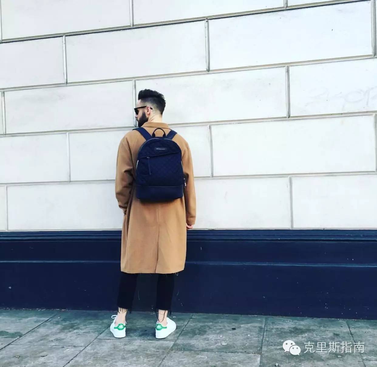 适合年轻人背的双肩包轻奢,好背又好看的双肩包