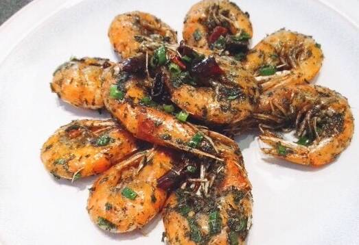 西安城墙从哪道门出去有美食街,西安城墙有个当地美食像肥肠一样