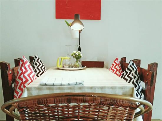 千元小卧室设计布局,100平米花5万简装修房子