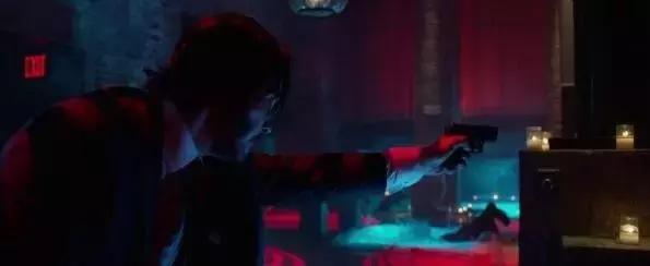 战术美学|《疾速追杀》的“枪械世界”