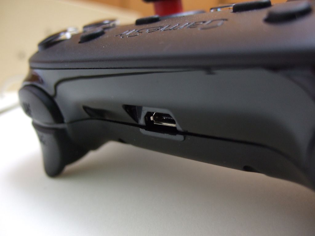 盖世小鸡手柄三代豪华版,盖世小鸡GamesirX2游戏手柄测评