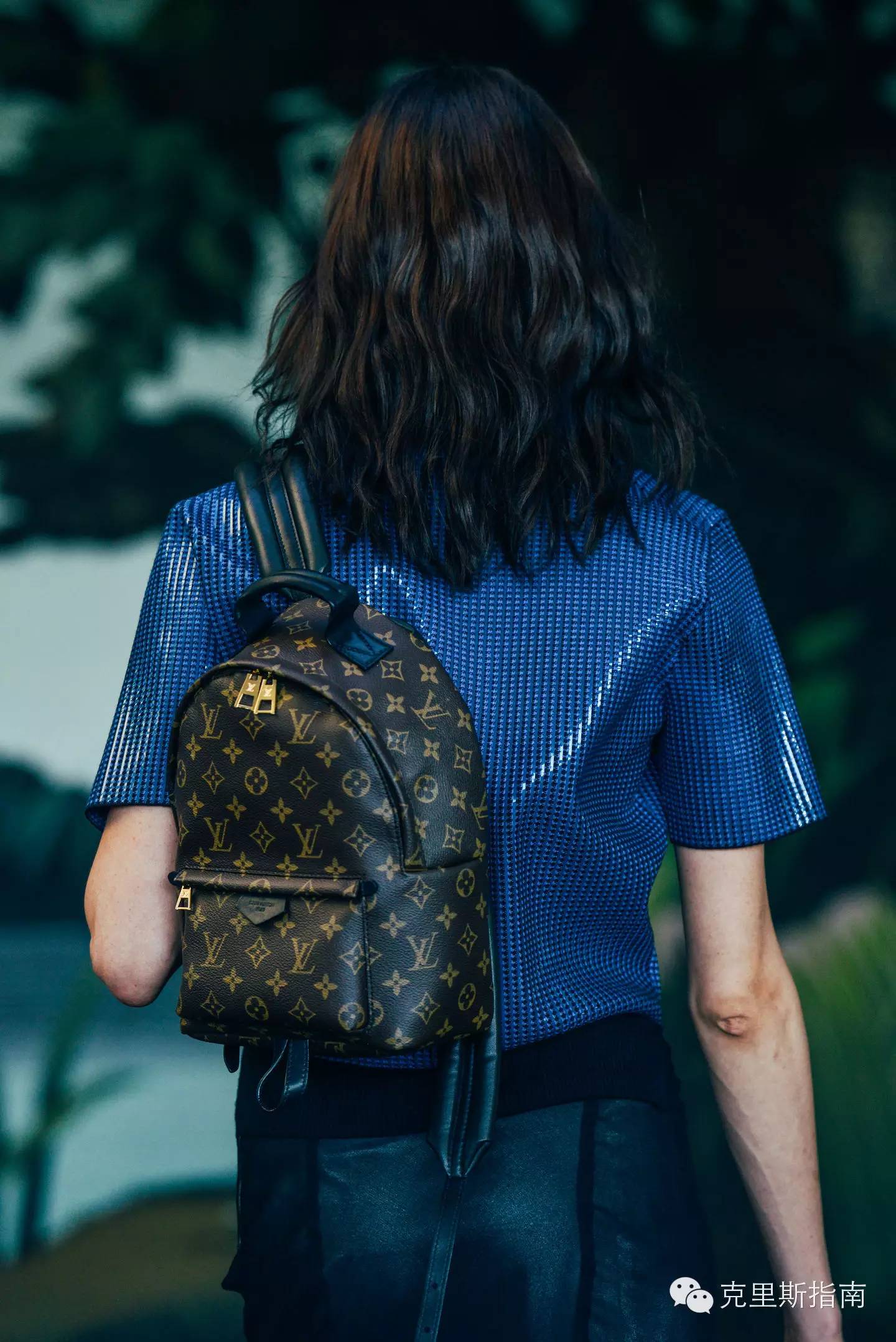 适合年轻人背的双肩包轻奢,好背又好看的双肩包