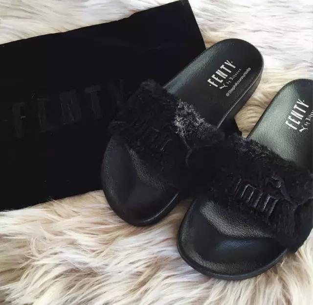 宋佳刘雯同款拖鞋,刘雯袁姗姗张雨绮