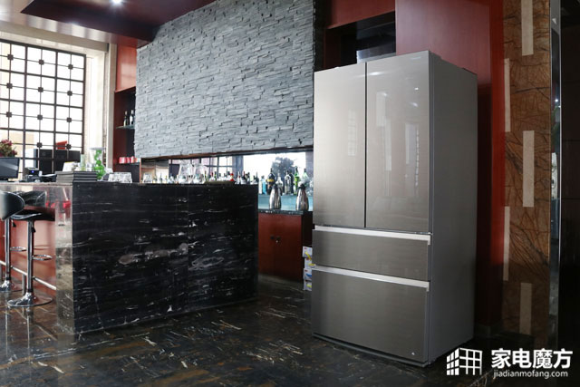 大闸蟹是怎么“死”的？松下法式冰箱保鲜大挑战