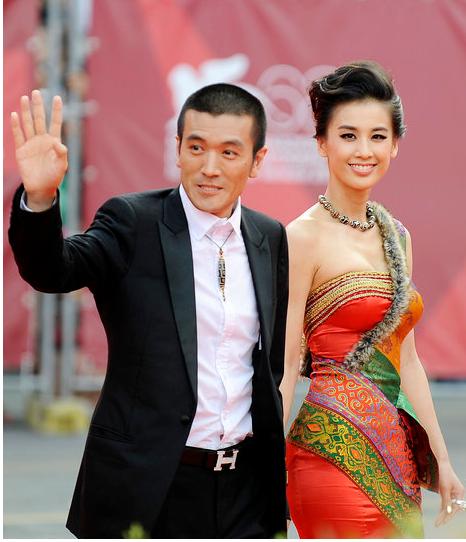 黄圣依出演功夫时多大,黄圣依谈电影功夫