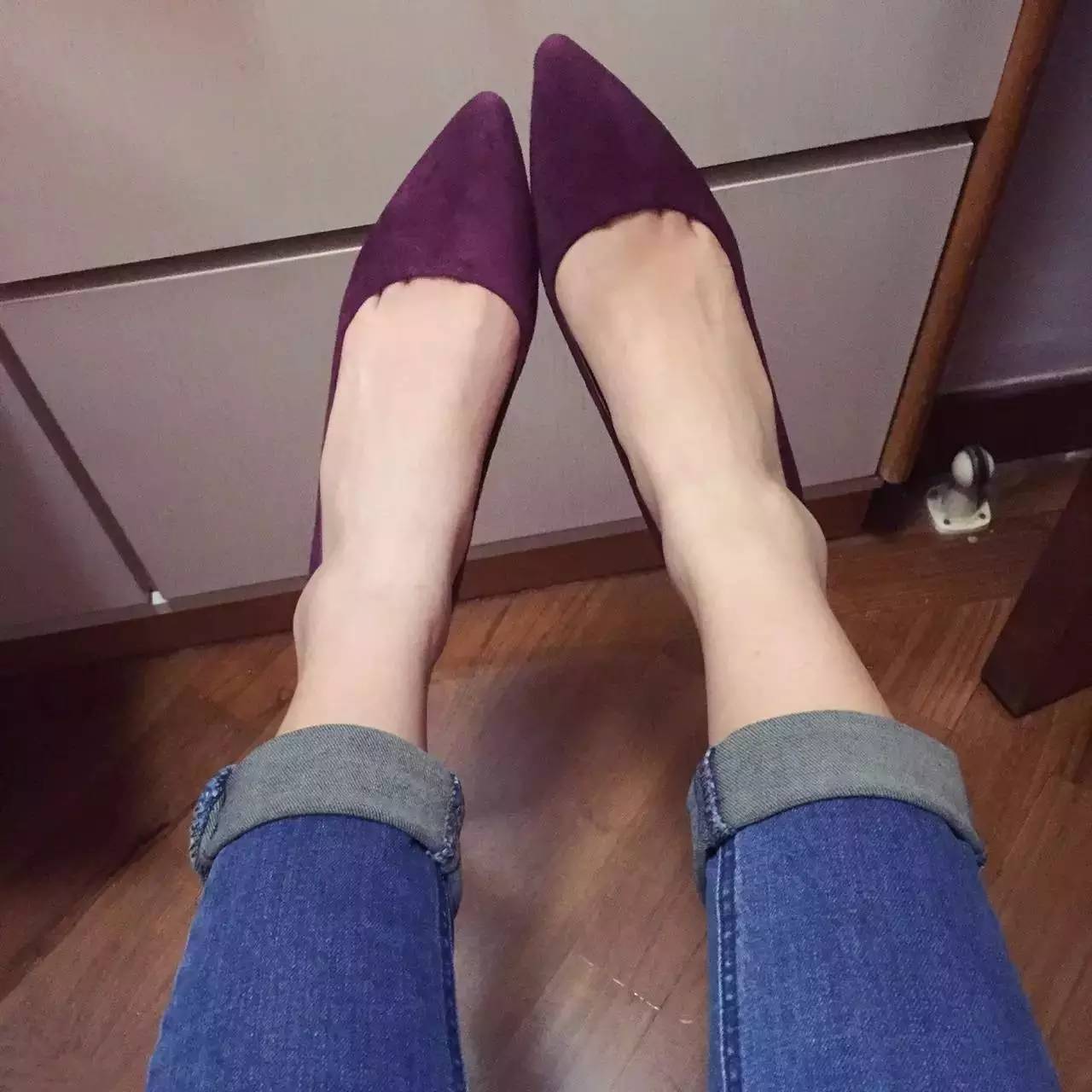 高跟鞋怎么穿不累脚不磨脚,好看不累脚的高跟鞋高端