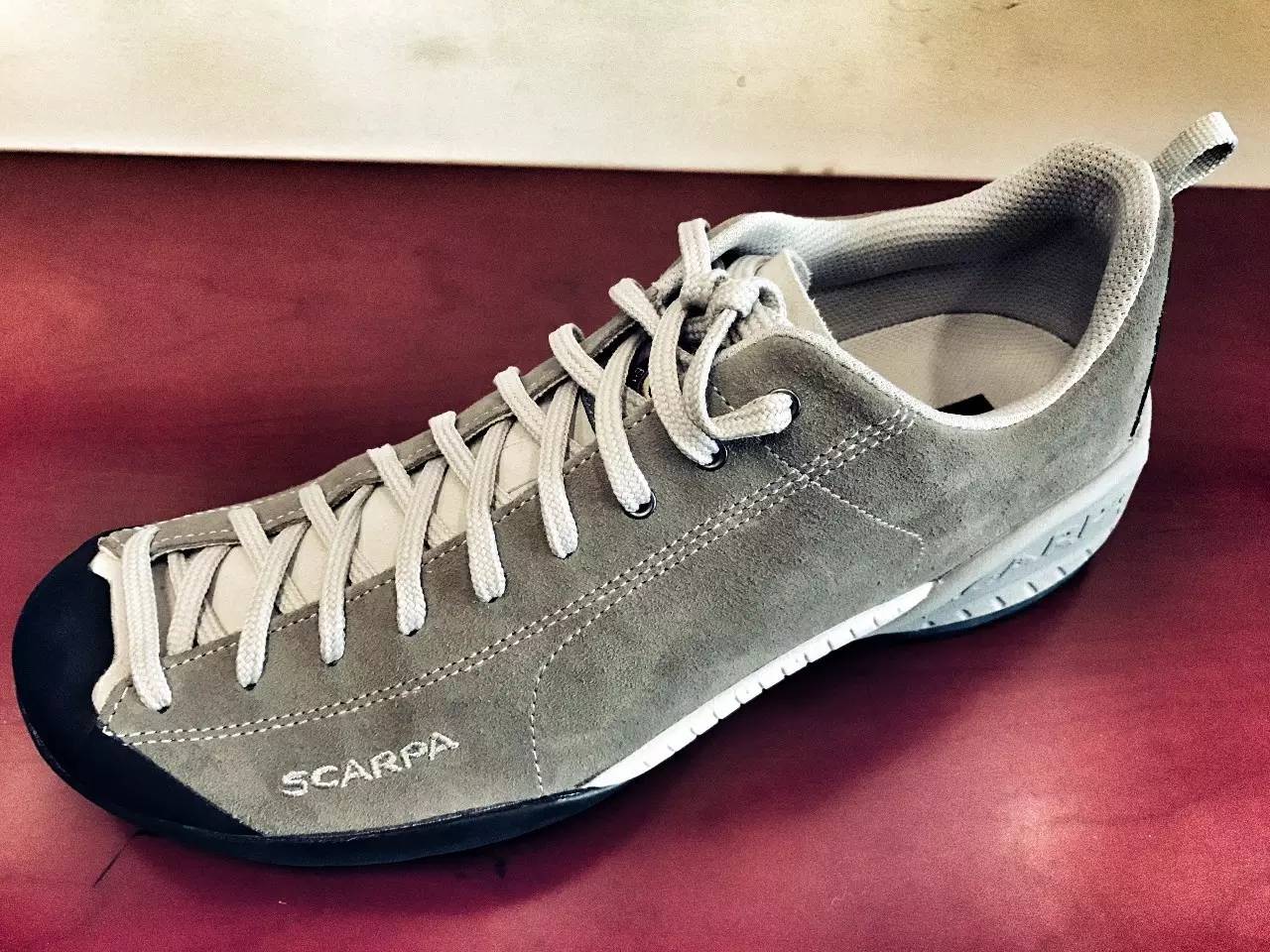 户外徒步鞋与登山鞋的区别,登山鞋和徒步鞋哪个更好