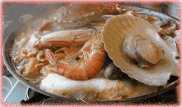 她年年吃螃蟹都没事，今年吃却满身长紫斑还尿血！为啥？