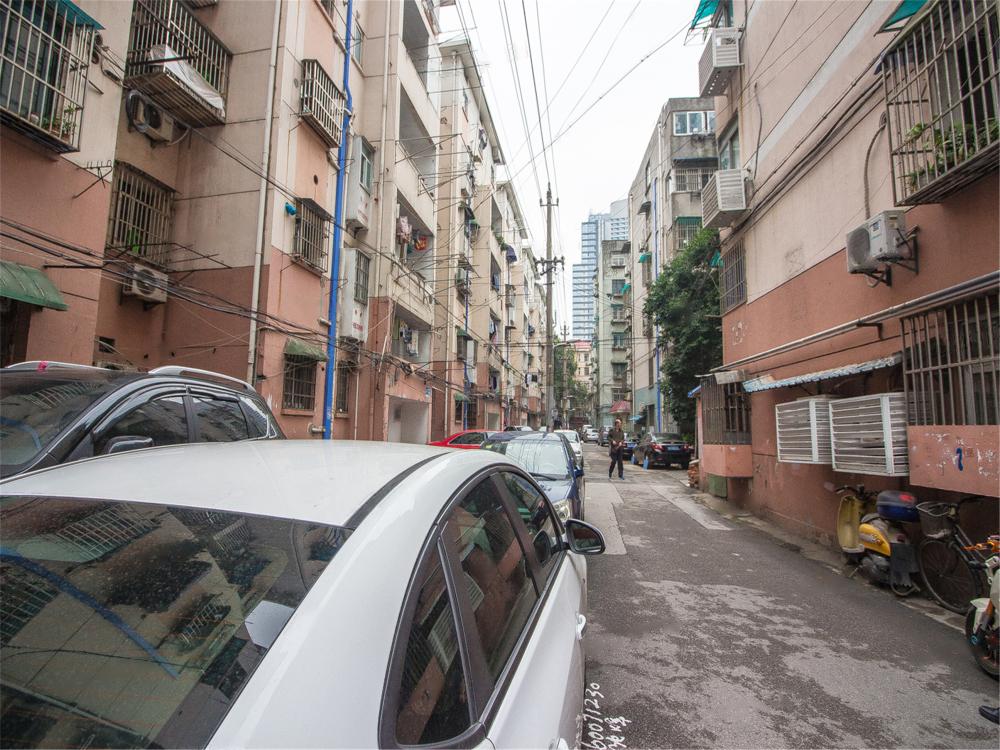 这是什么神仙小区！省重点近地铁，关键还不贵！中央路点评