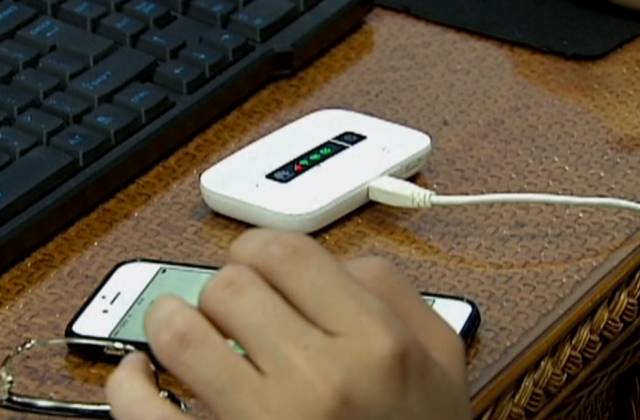 杭州一高颜值证券投资顾问今天首次做直播，快看！