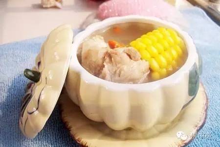 骨质疏松喝牛奶吃钙片有用吗,骨质疏松补钙的注意事项