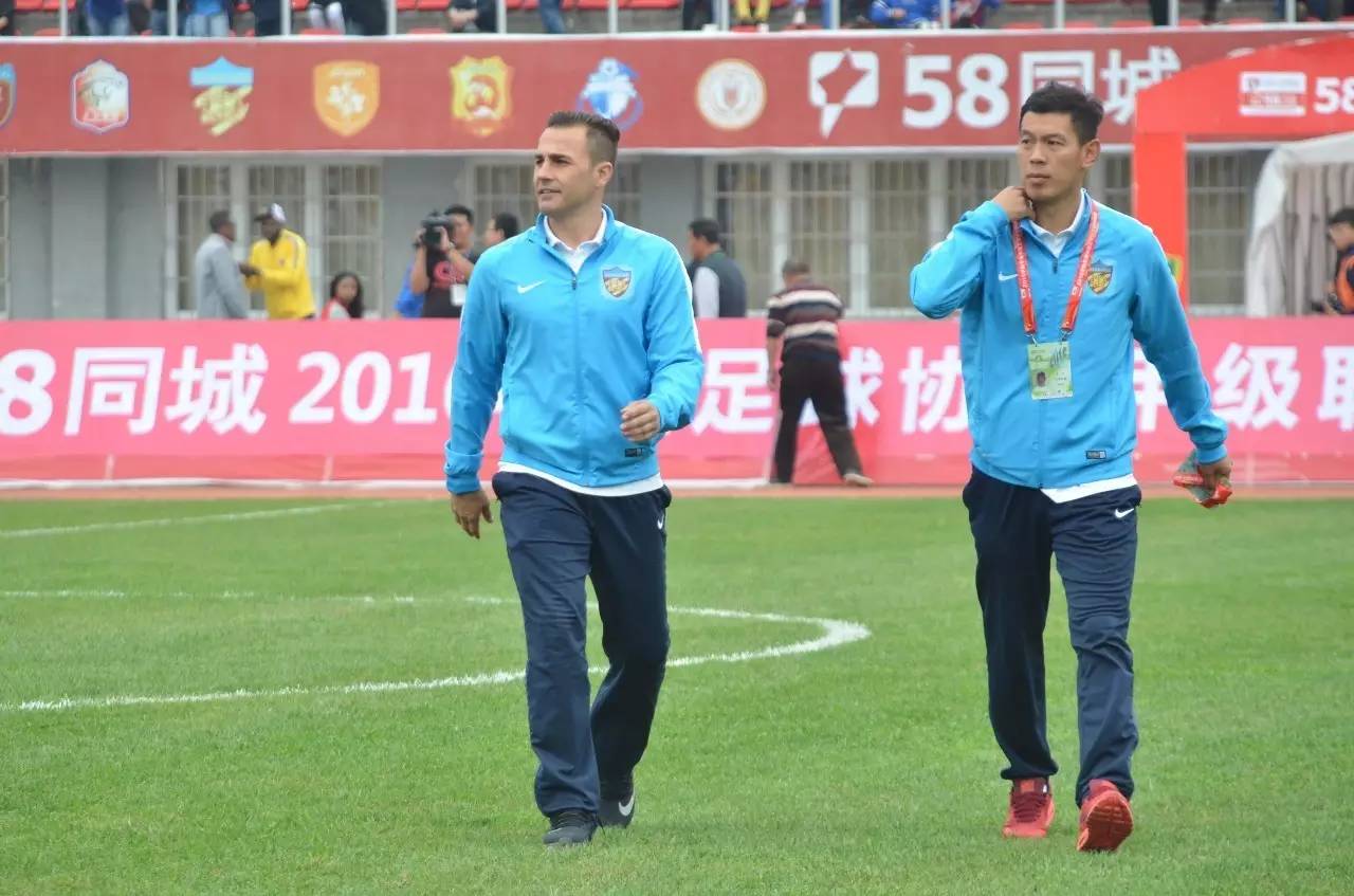 先胖不胖后胖压塌炕,热烈庆祝天津权健足球队冲超成功