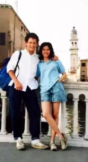 莫文蔚与冯德伦恋情,舒淇老公冯德伦和莫文蔚谈过吗