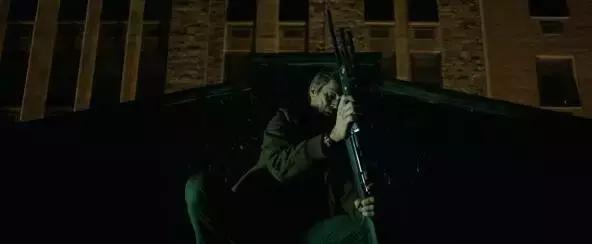 战术美学|《疾速追杀》的“枪械世界”