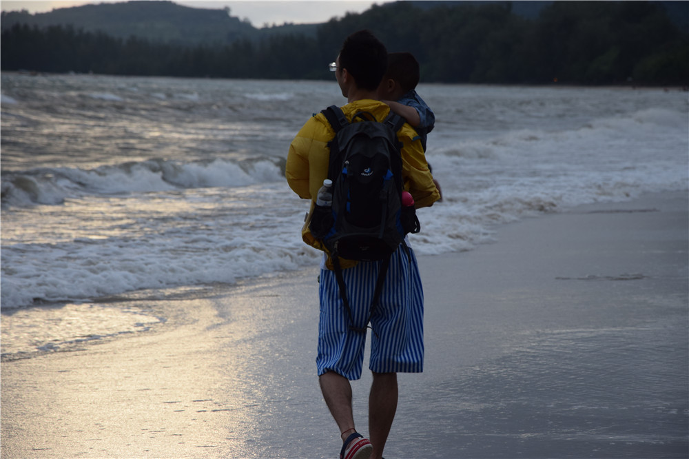 花牛旅行|折腾的一家子