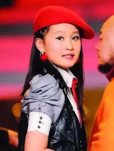 鐞冨缃戠孩,鐩存挱缃戠孩鐞冨