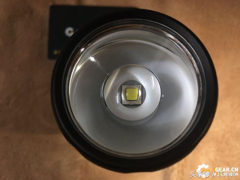 试用报告|手中的灯塔-BOSMA博冠DFU42手电测评