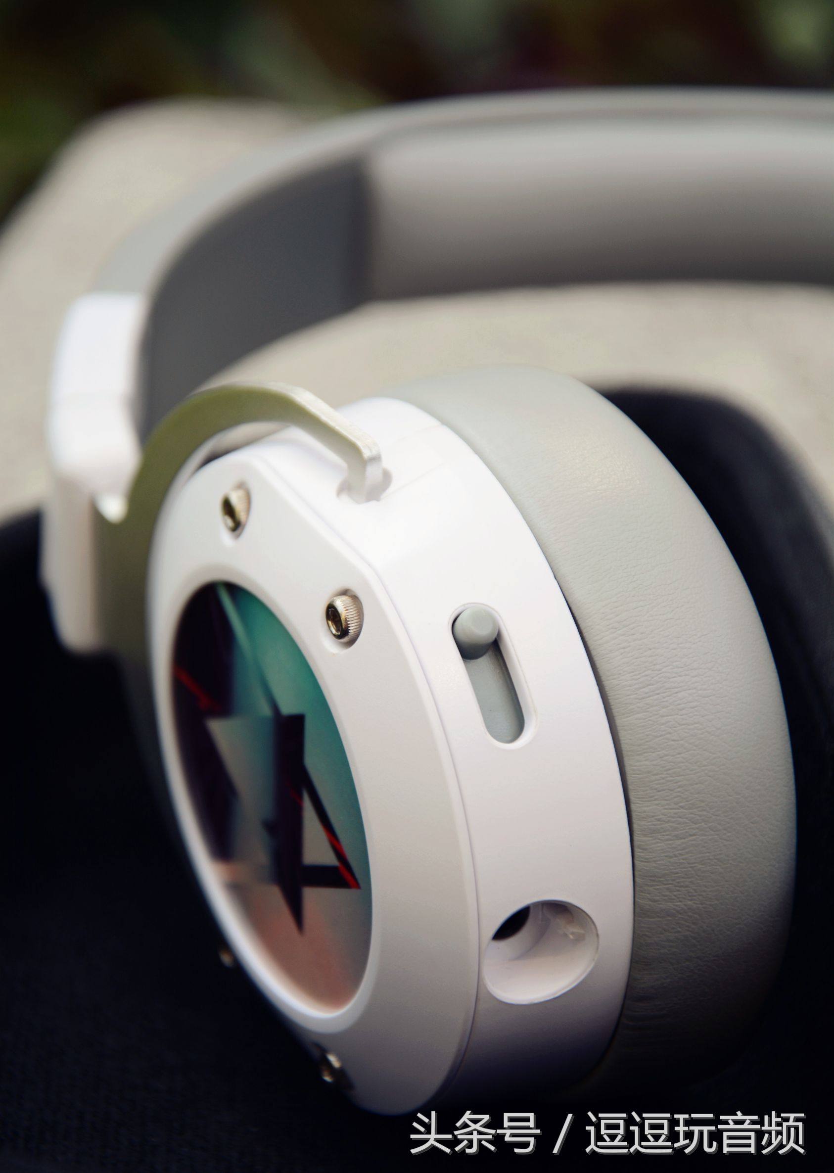 拜亚哪款头戴式蓝牙耳机好,拜亚动力头戴式旗舰耳机测评