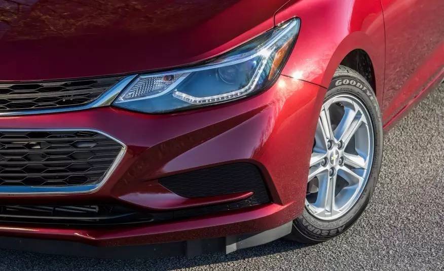 外国人评价经典科鲁兹,新科鲁兹吐槽